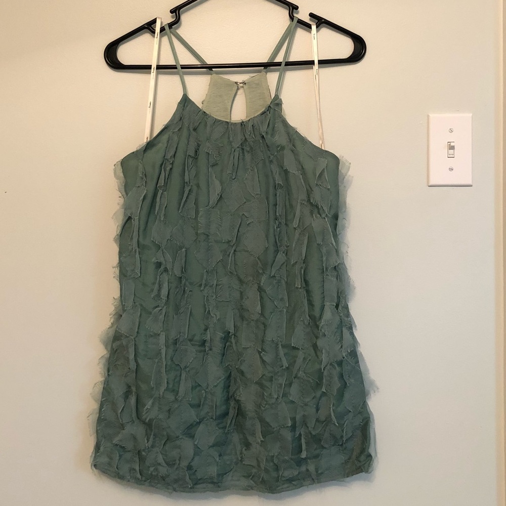 Trinity slvls ruffled top!